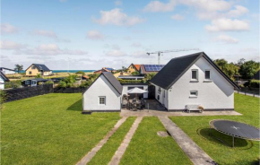 5 Bedroom Pet Friendly Home In Strandby